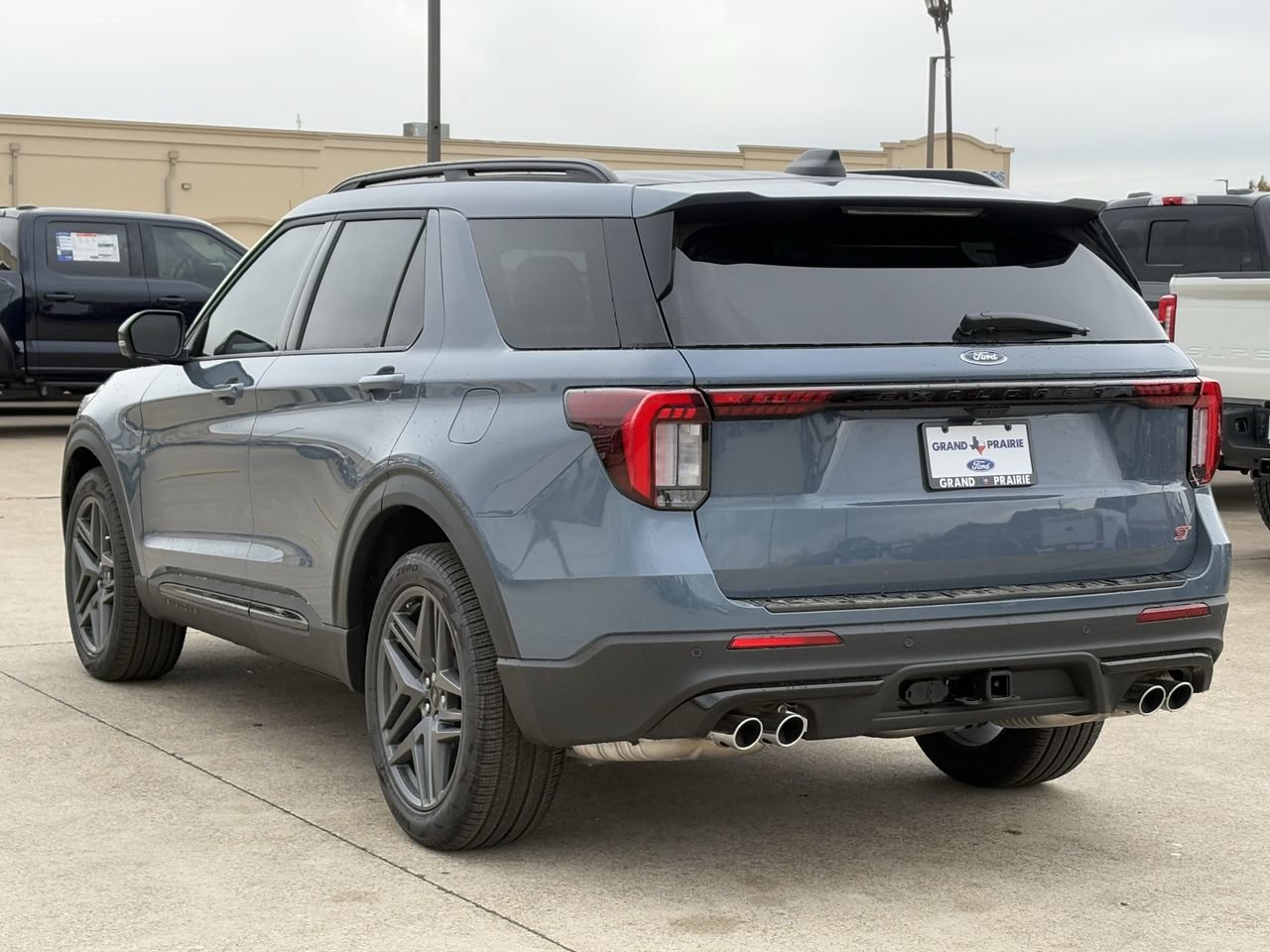 New 2026 Ford Explorer ST AWD/4WD image 39