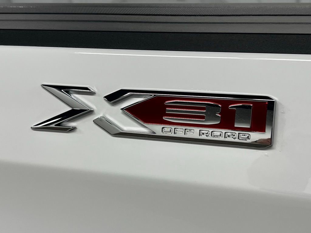 New 2026 GMC Sierra 1500 Elevation w/ X31 Off-Road Package image 17