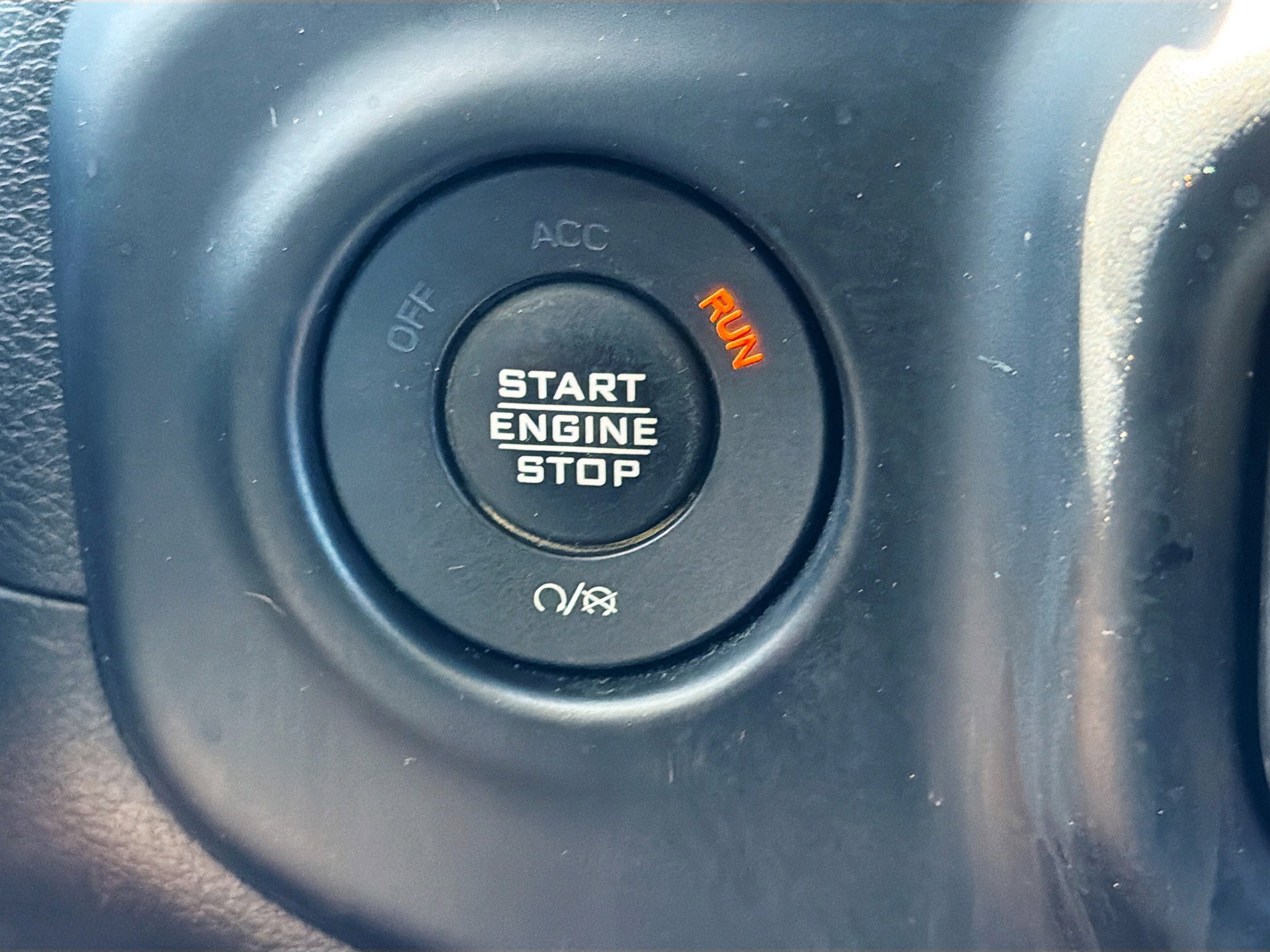 Used 2023 Jeep Wrangler Sahara w/ Cold Weather Group image 33