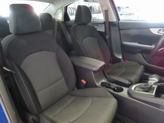 Used 2024 Kia Forte LXS image 6