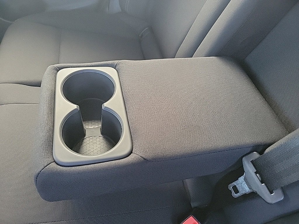 New 2026 Nissan Rogue S image 34