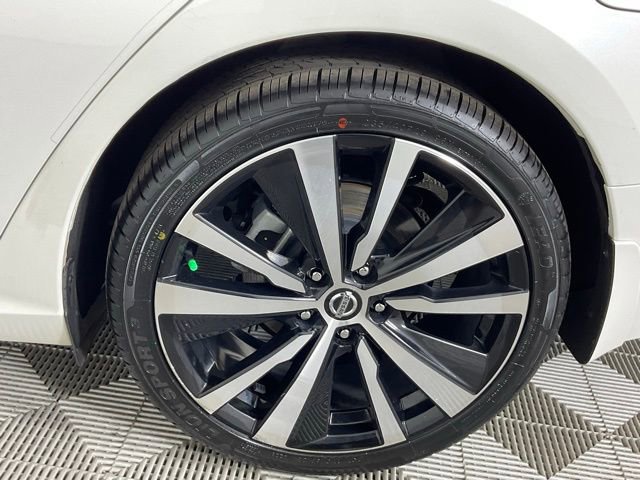 Used 2022 Nissan Altima 2.0 SR FWD image 9