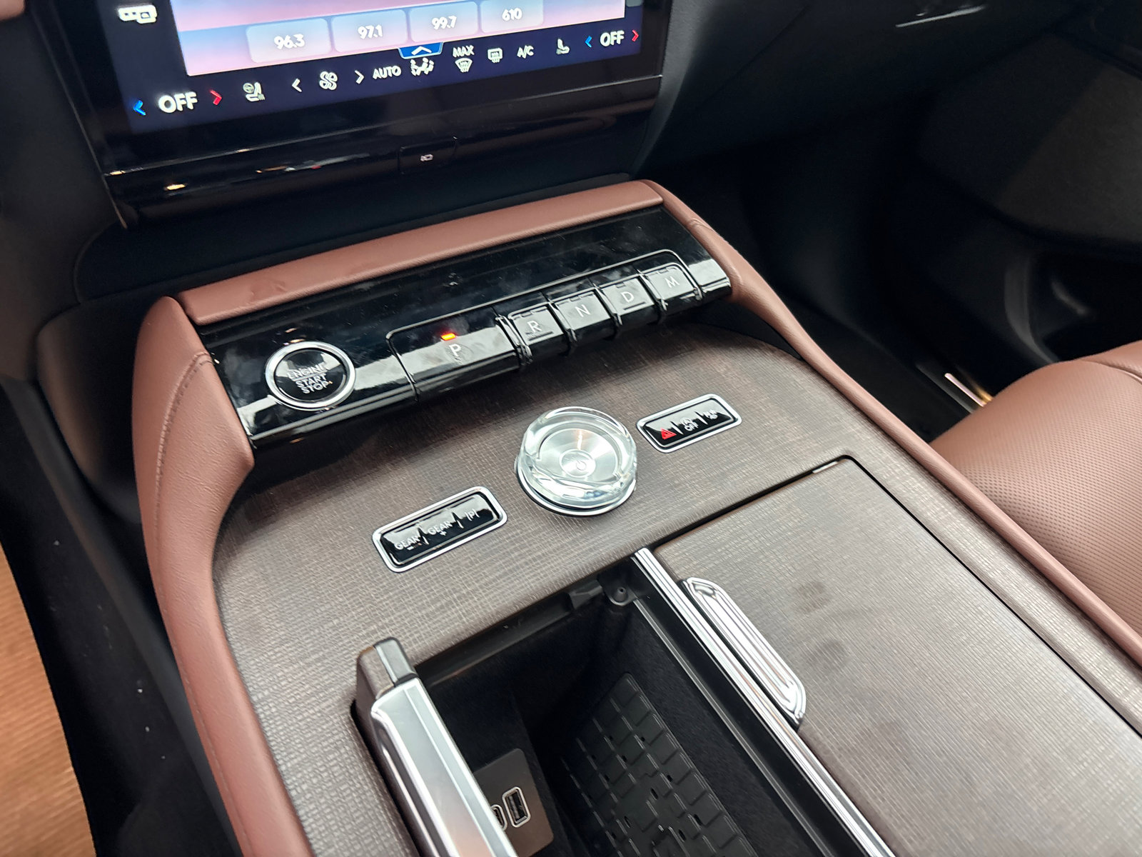 New 2025 Lincoln Navigator Reserve image 23