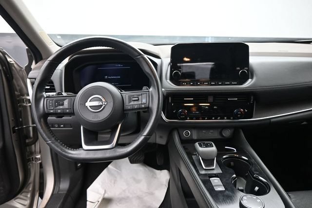 Used 2023 Nissan Rogue Platinum w/ Platinum Premium Package AWD/4WD image 21