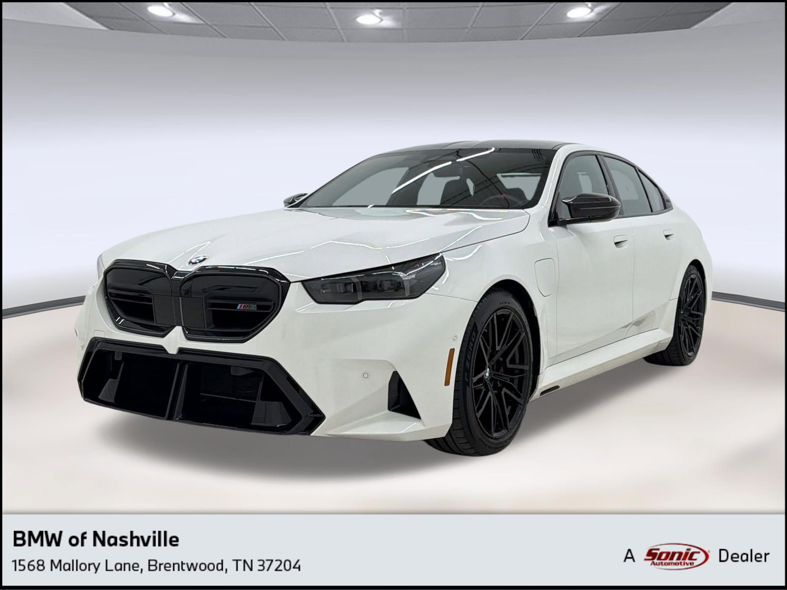 Used 2025 BMW M5 w/ Carbon Package AWD/4WD image 1