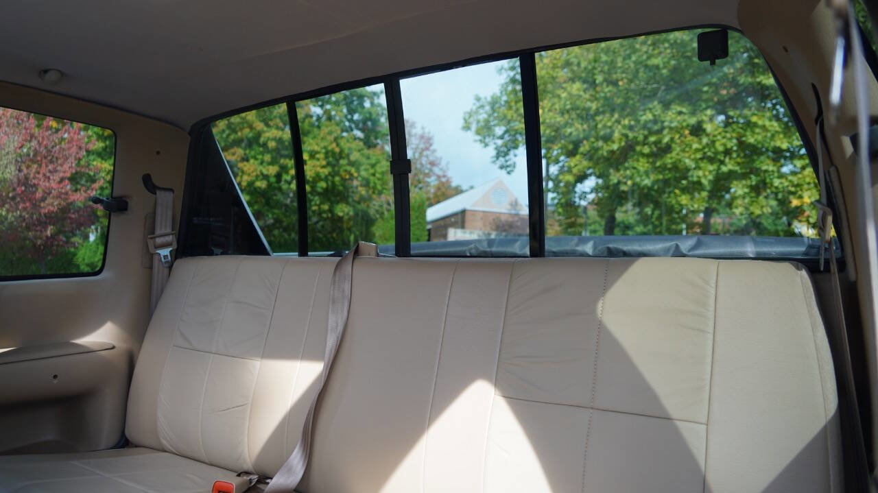 Used 1997 Dodge Ram 3500 Truck 4x4 Club Cab image 72