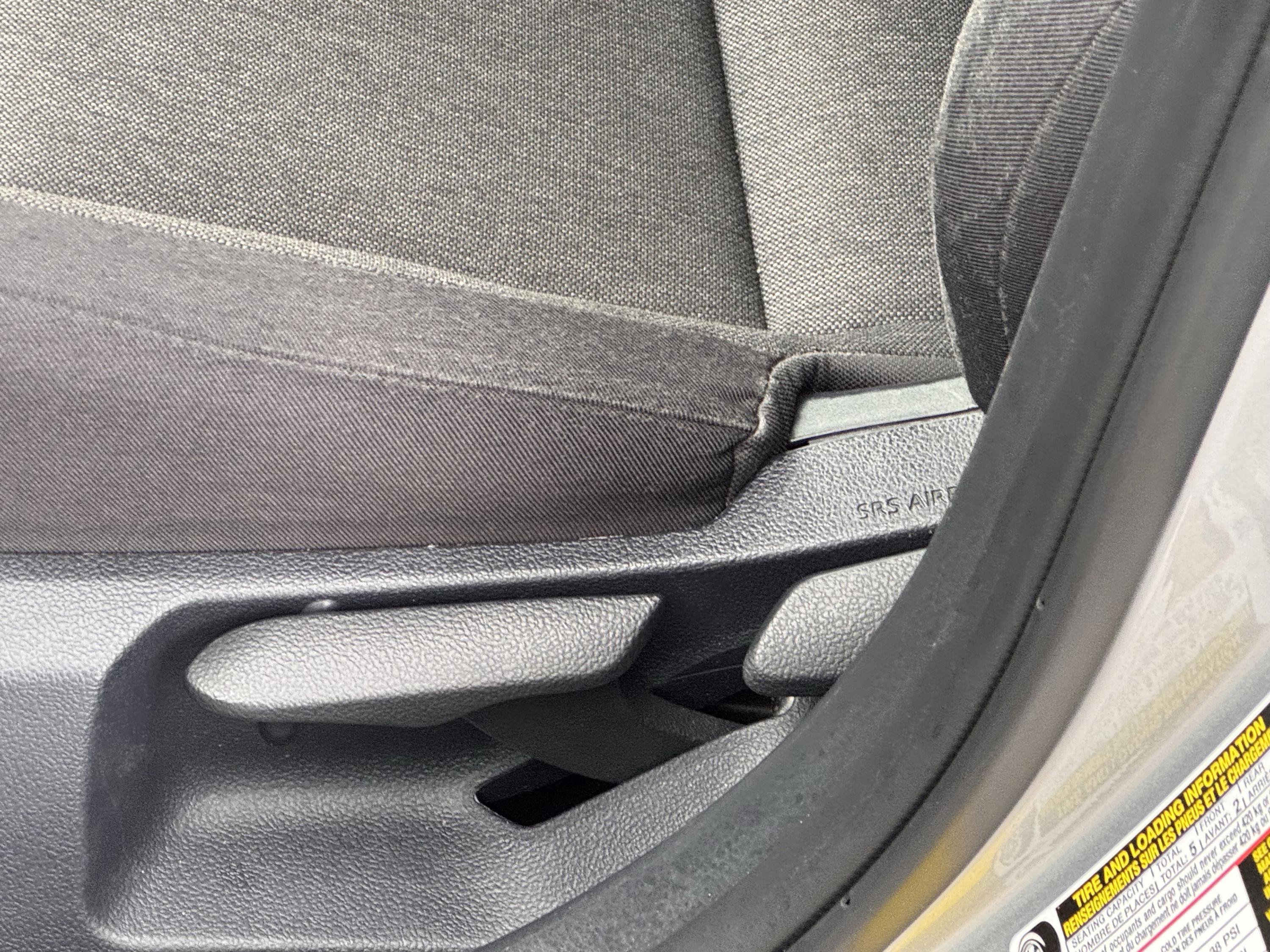 Used 2025 Toyota Camry LE FWD image 6