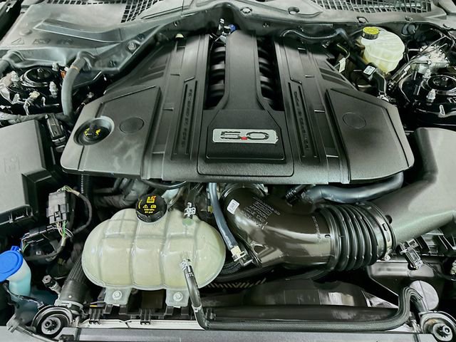 Used 2022 Ford Mustang GT Premium image 29