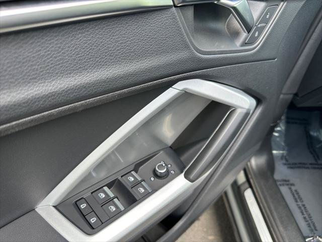 Certified 2025 Audi Q3 2.0T Premium AWD/4WD image 27