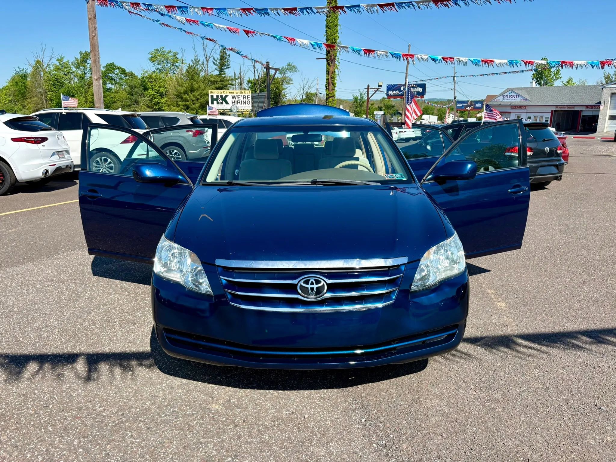 Used 2006 Toyota Avalon XLS FWD image 11