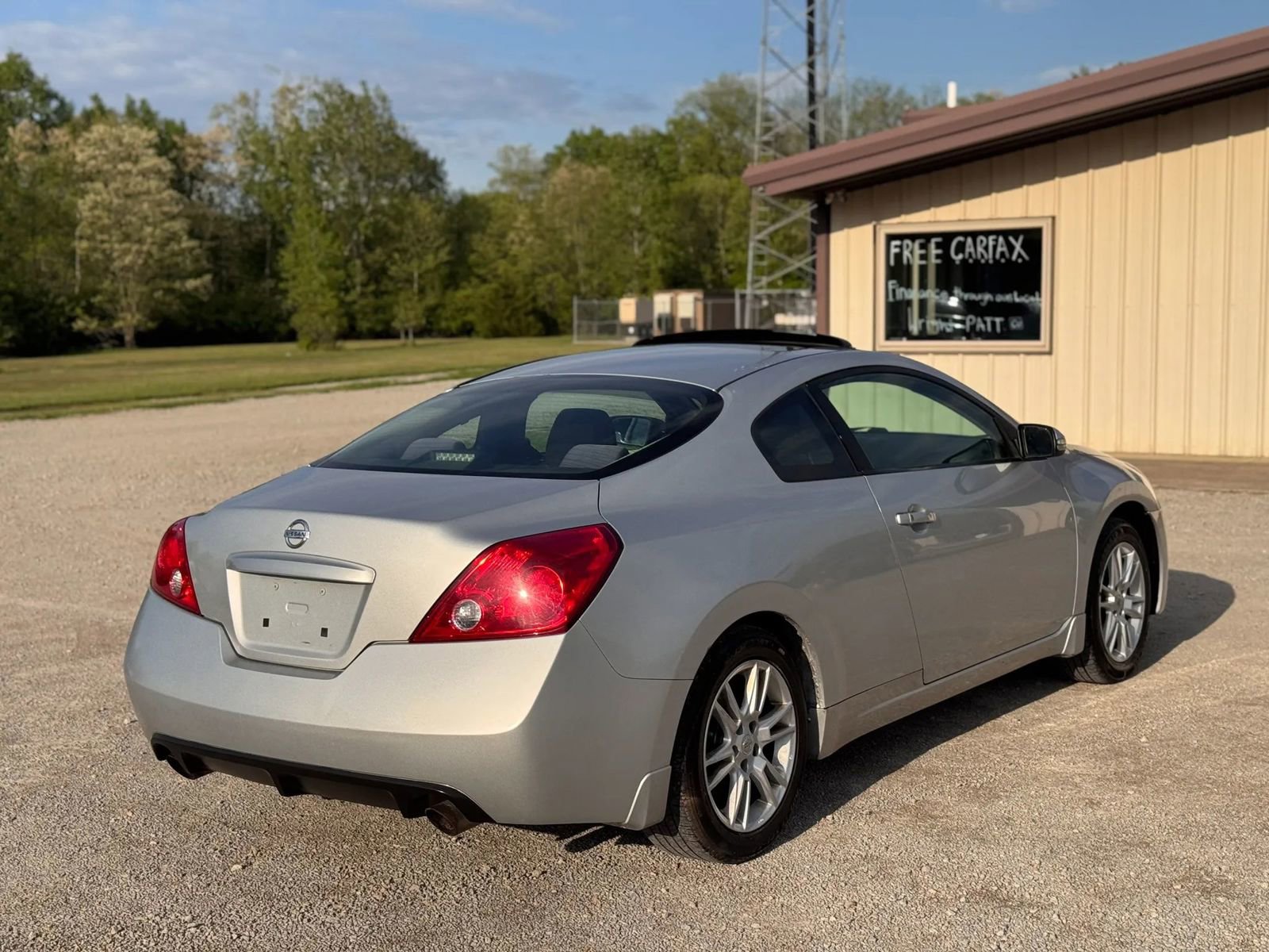 Used 2008 Nissan Altima 3.5 SE FWD image 7