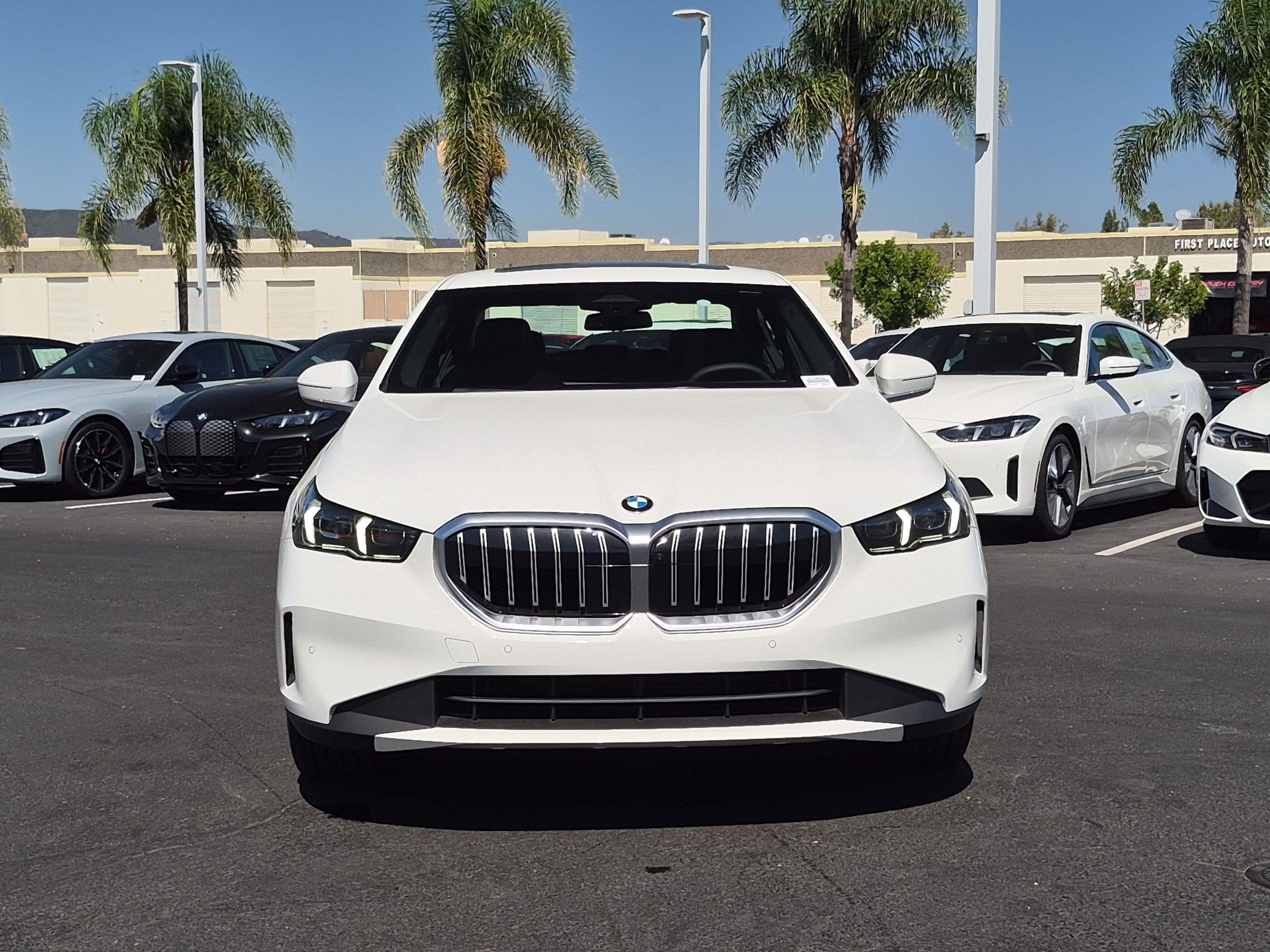 New 2027 BMW 530i w/ Convenience Package RWD image 3