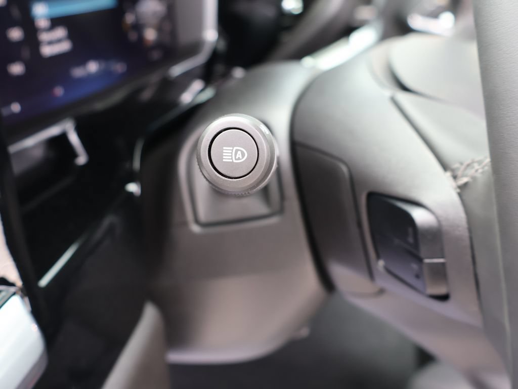 New 2026 Chevrolet Silverado 1500 LT AWD/4WD image 13