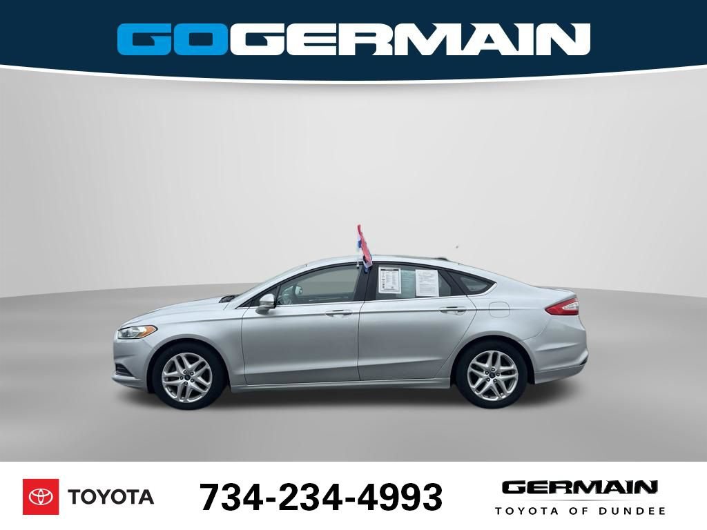Used 2016 Ford Fusion SE FWD image 11