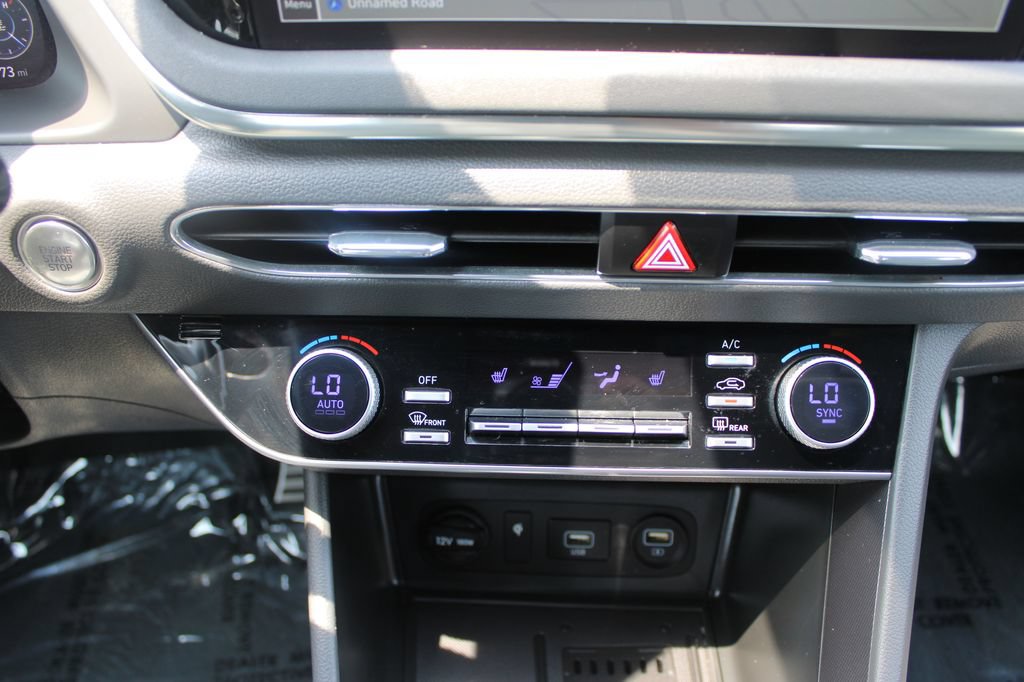 Used 2022 Hyundai Sonata SEL Plus w/ Preferred Accessory Package FWD image 24