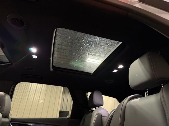 Used 2023 Buick Enclave Essence w/ Experience Buick Package AWD/4WD image 23