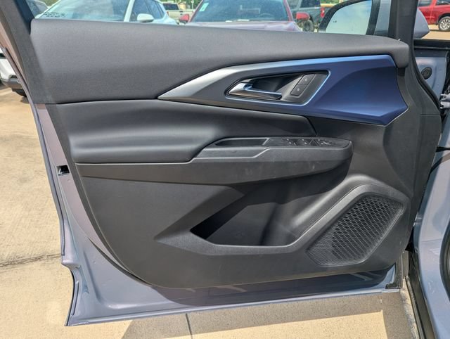 New 2026 Chevrolet Equinox EV LT FWD image 12
