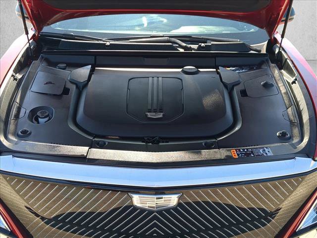 Used 2024 Cadillac Lyriq Luxury w/ LPO, Floor Liner Package image 25