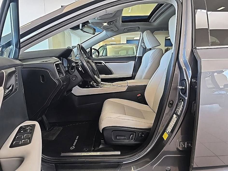 Used 2021 Lexus RX 350 AWD w/ Premium Package image 13