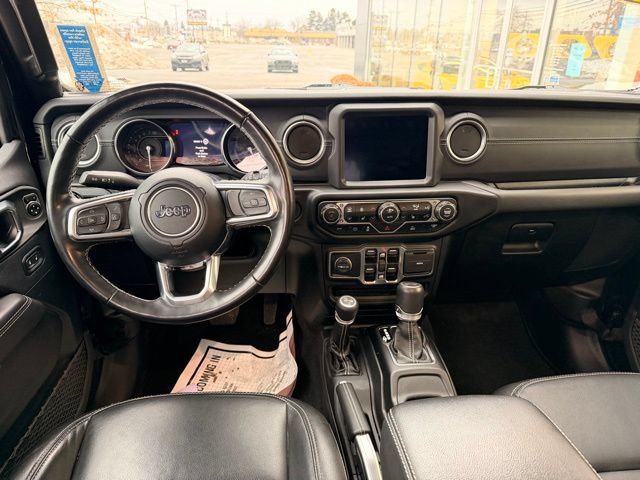 Used 2022 Jeep Wrangler Unlimited Sahara w/ Cold Weather Group AWD/4WD image 9