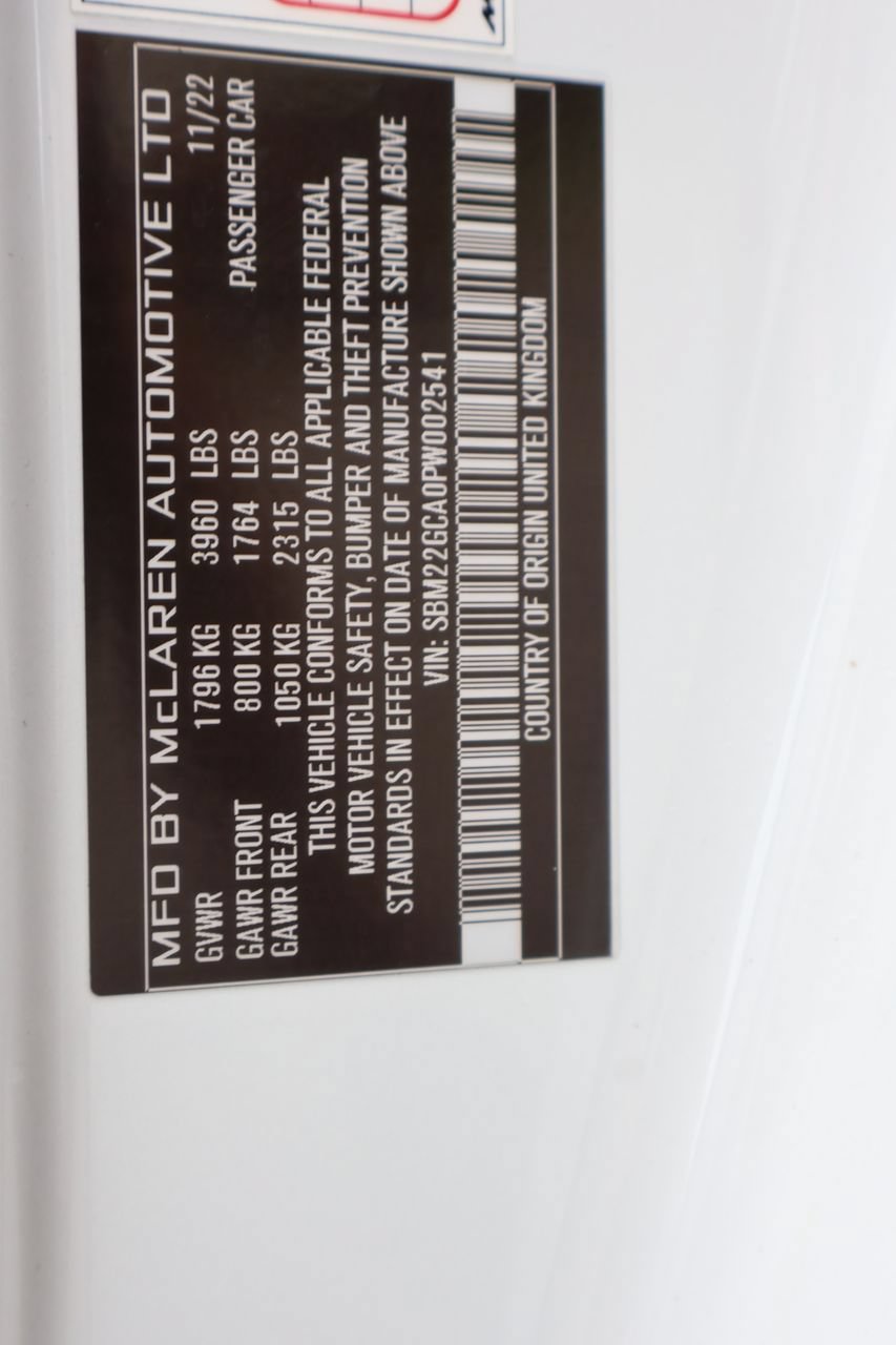 Used 2023 McLaren GT RWD image 22