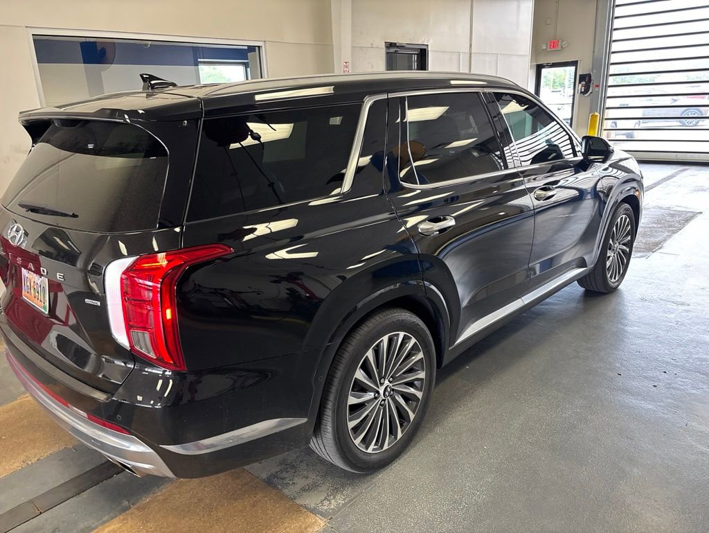 Used 2024 Hyundai Palisade Calligraphy AWD/4WD image 7