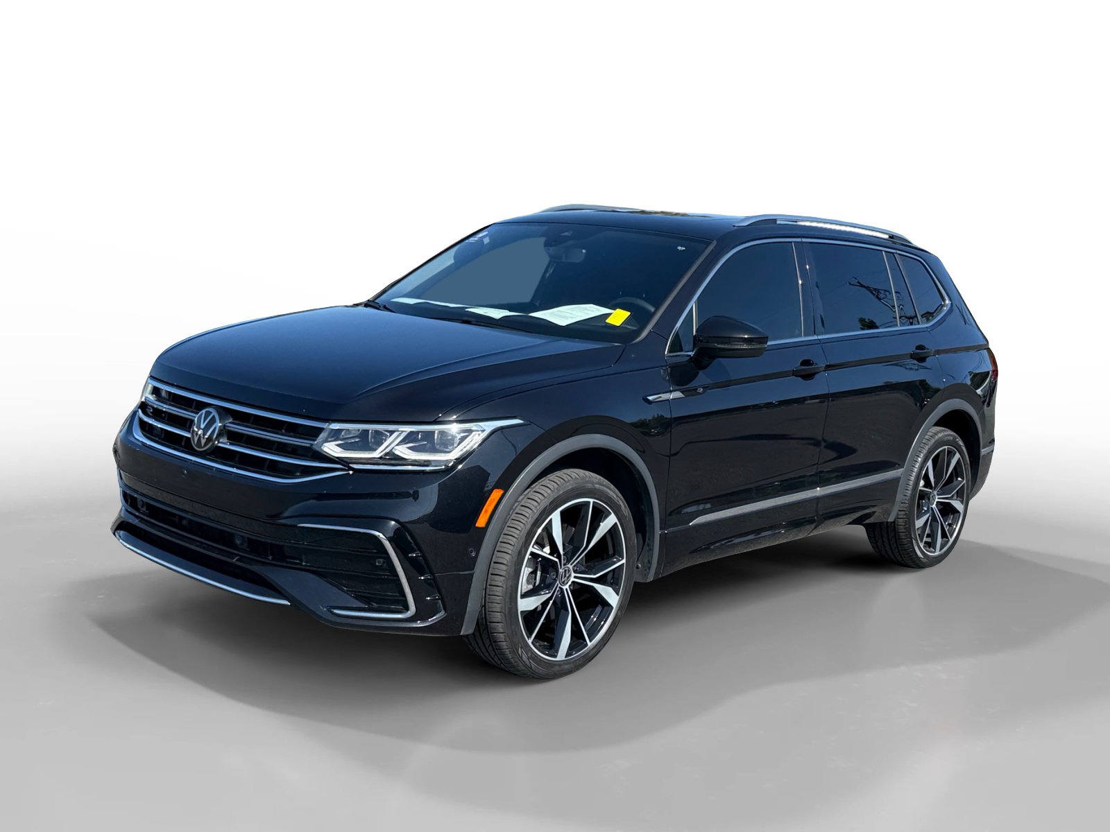 Certified 2024 Volkswagen Tiguan SEL R-Line