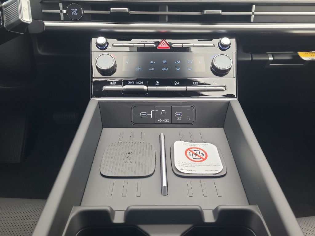 New 2026 Hyundai Santa Fe SEL FWD image 11