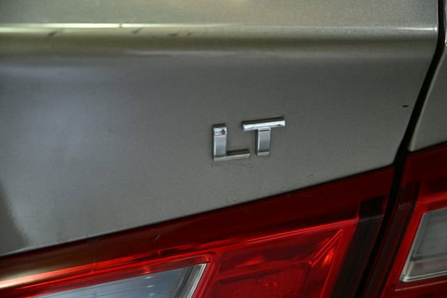 Used 2024 Chevrolet Malibu LT image 11