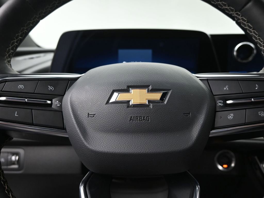 Certified 2025 Chevrolet Traverse LT image 18