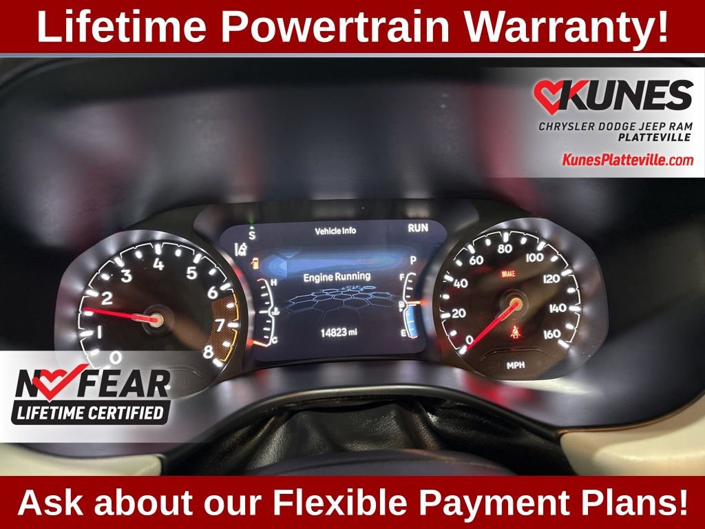 Used 2025 Jeep Compass Limited image 21