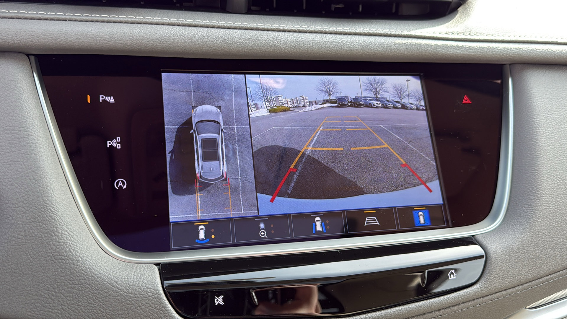 New 2026 Cadillac XT5 Premium Luxury w/ LPO, Floor Liner Package image 21