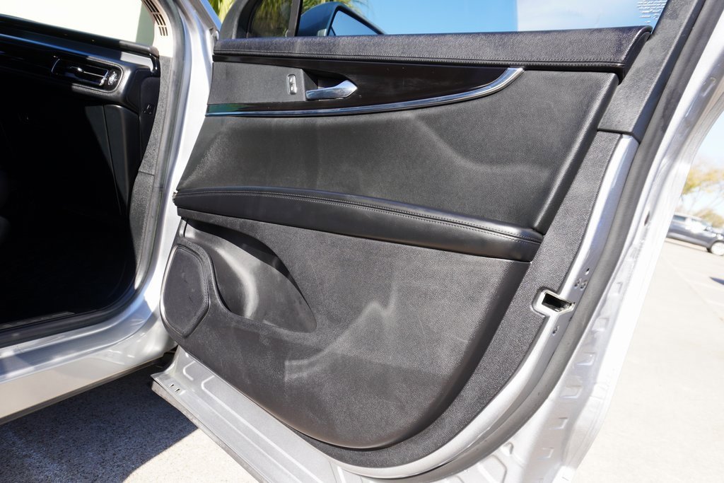 Used 2021 Lincoln Nautilus FWD w/ Equipment Group 101A image 25