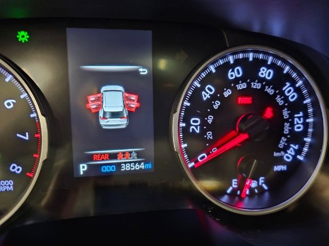 Used 2022 Toyota RAV4 XLE w/ Convenience Package image 13