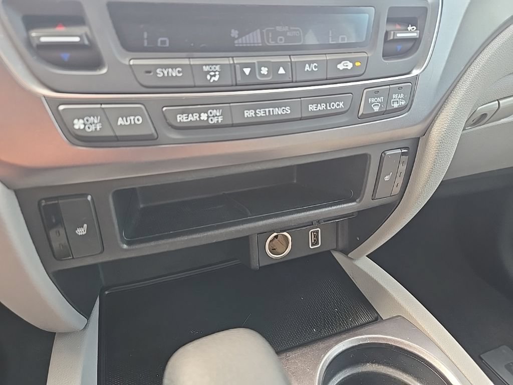 Used 2019 Honda Pilot EX image 44
