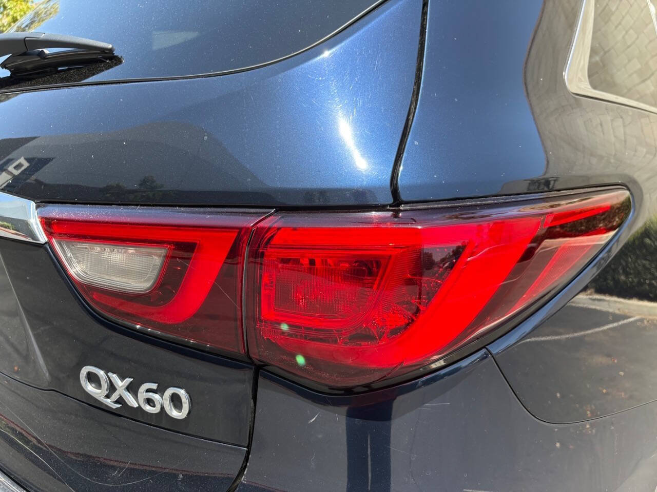 Used 2019 INFINITI QX60 Luxe FWD image 11