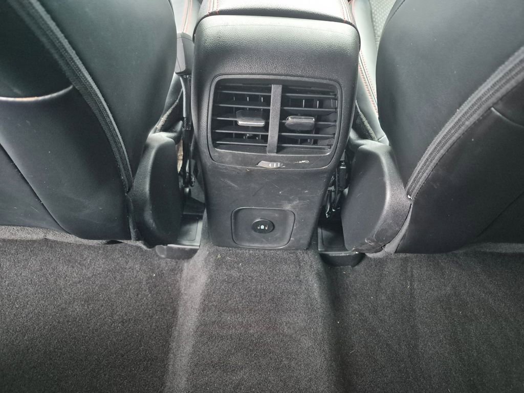 Used 2024 Ford Escape ST-Line Select w/ Tech Pack #1 AWD/4WD image 30