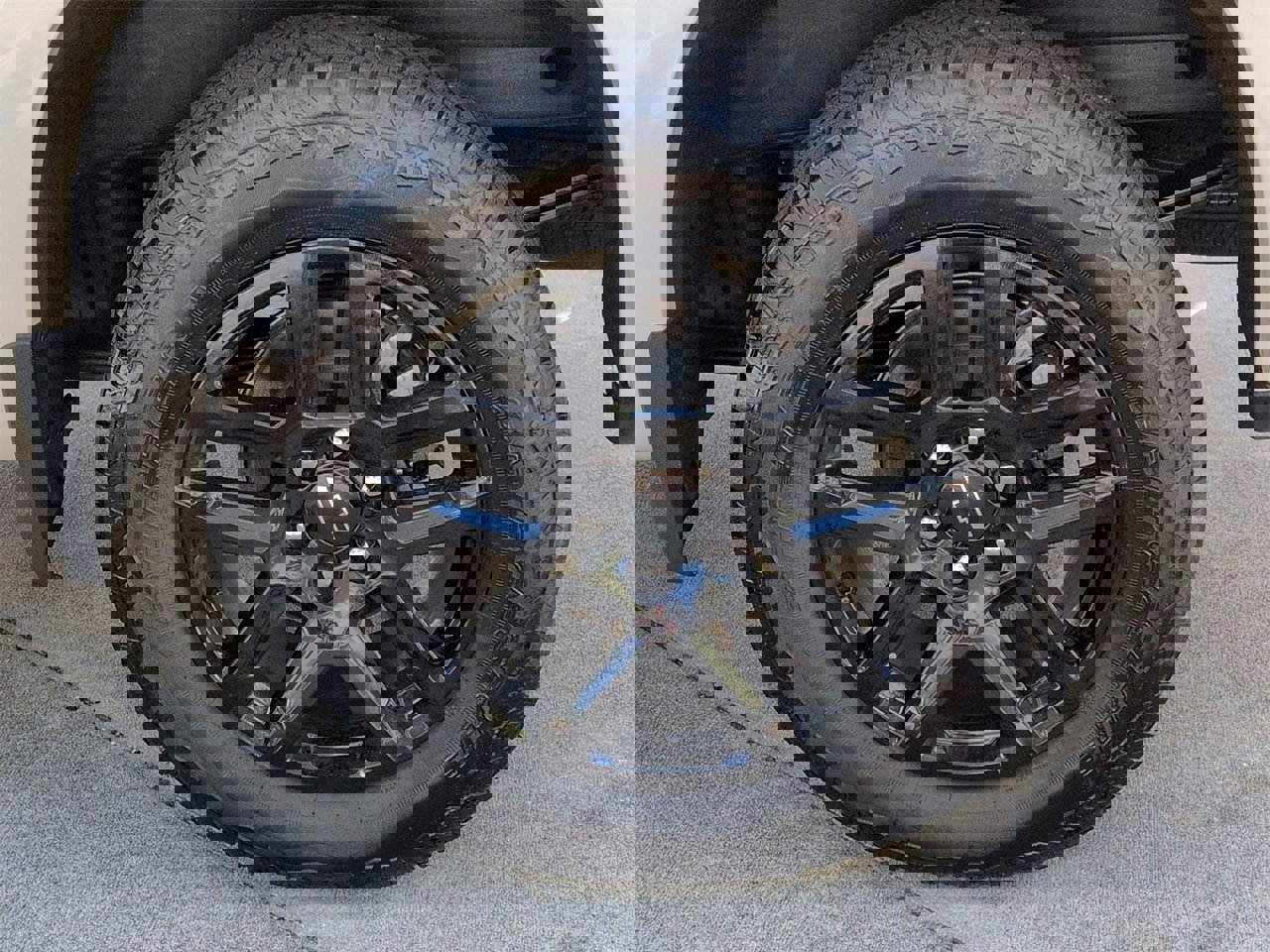 Used 2026 Chevrolet Silverado 1500 Custom w/ Turbomax Blackout Package image 27