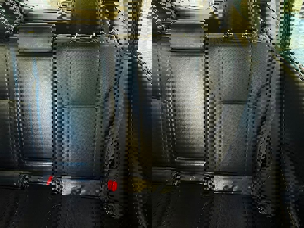 Used 2025 Subaru Outback Limited image 19