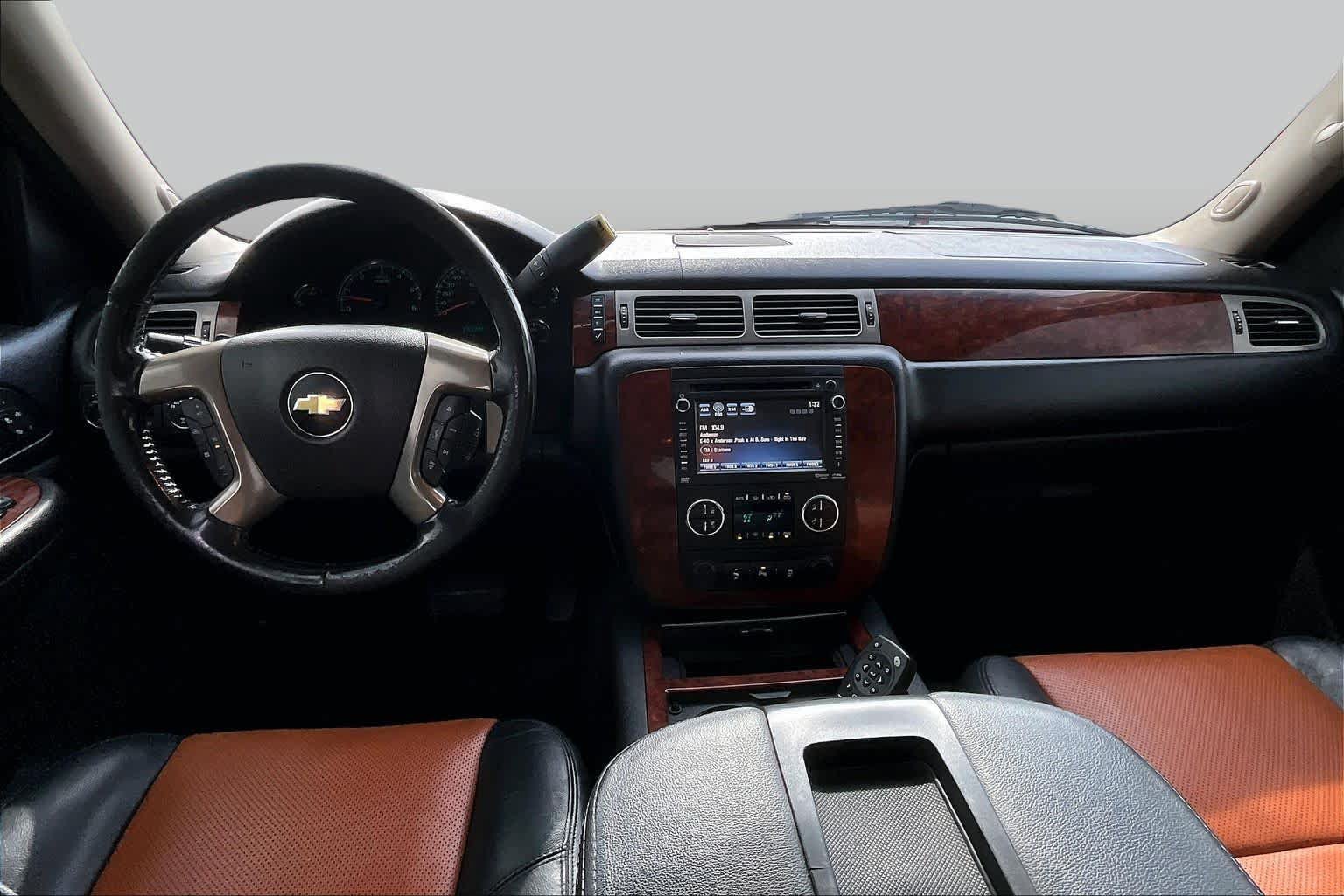 Used 2012 Chevrolet Avalanche LTZ AWD/4WD image 15