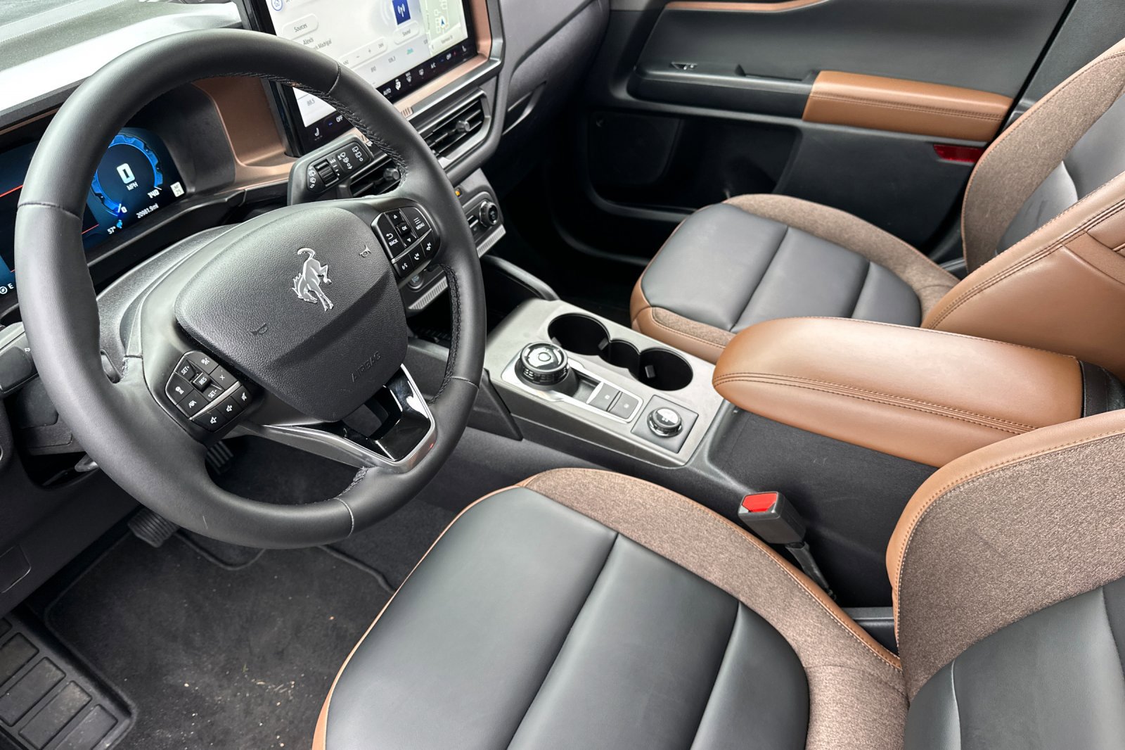 Used 2025 Ford Bronco Sport Outer Banks w/ Outer Banks Tech Package+ image 9