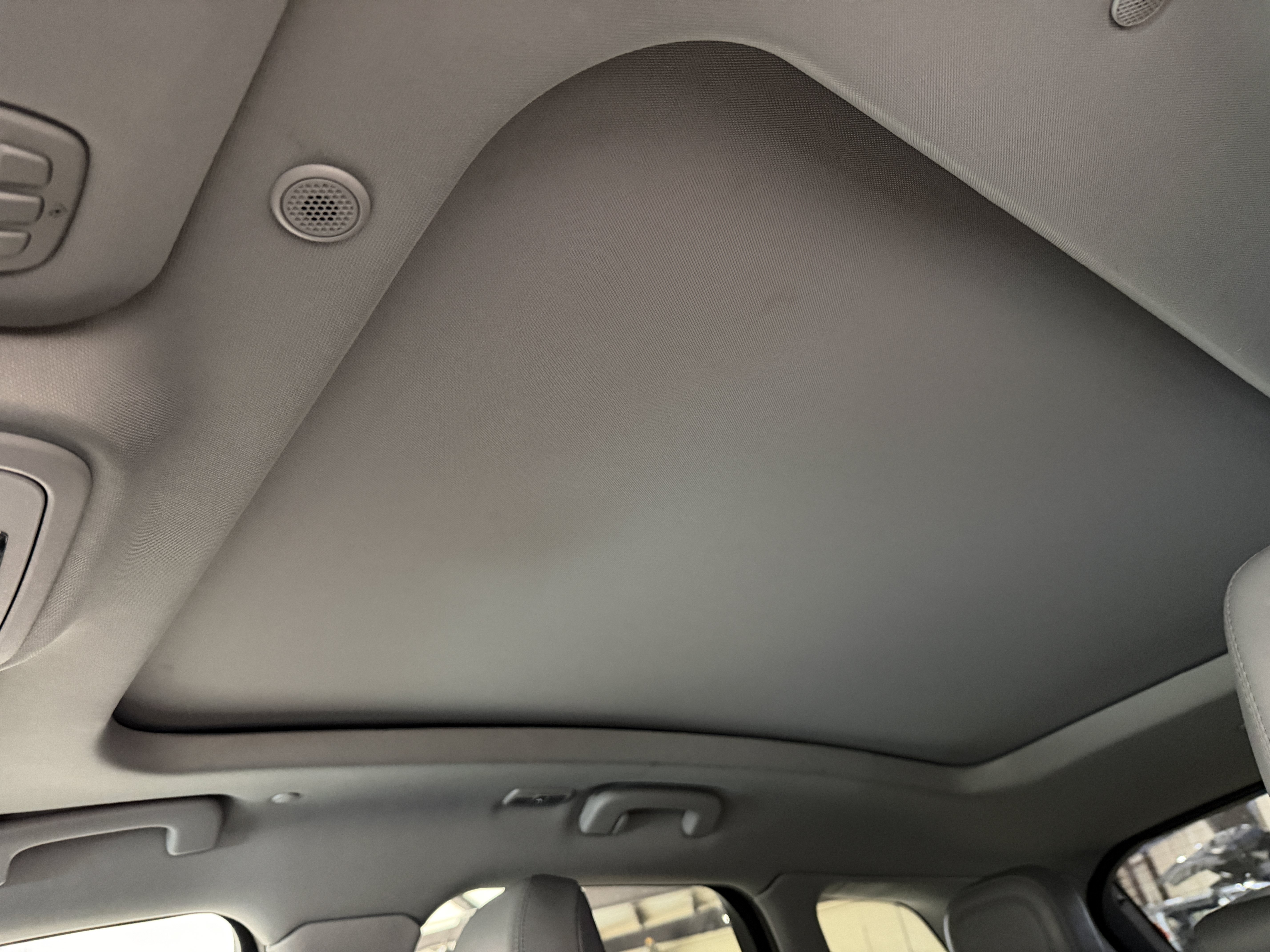 Used 2022 Lincoln Corsair FWD w/ Premium Package image 5