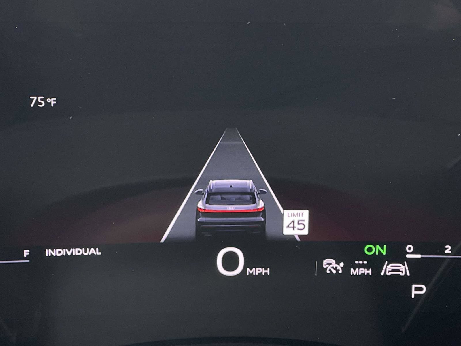 Certified 2025 Audi SQ5 Premium Plus AWD/4WD image 25