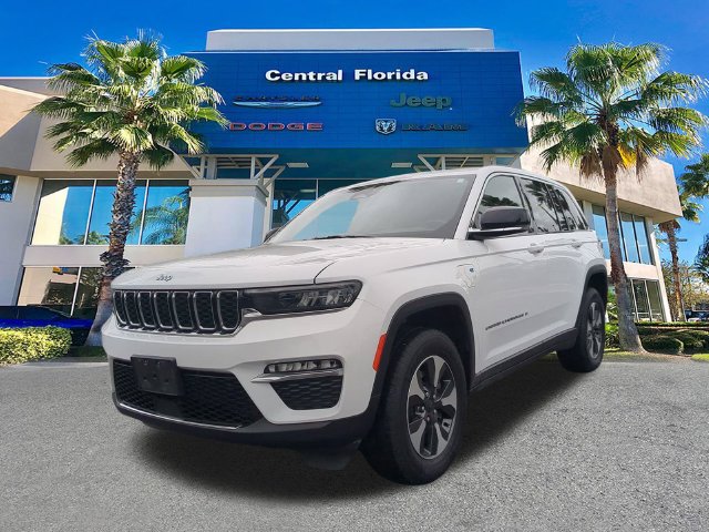 Used 2024 Jeep Grand Cherokee Limited 4xe AWD/4WD image 9
