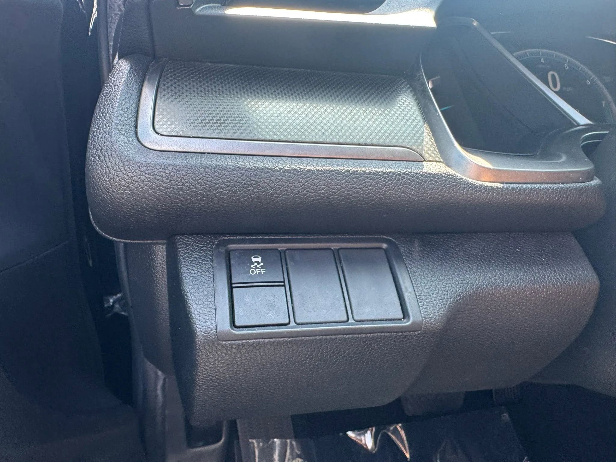 Used 2018 Honda Civic EX image 24