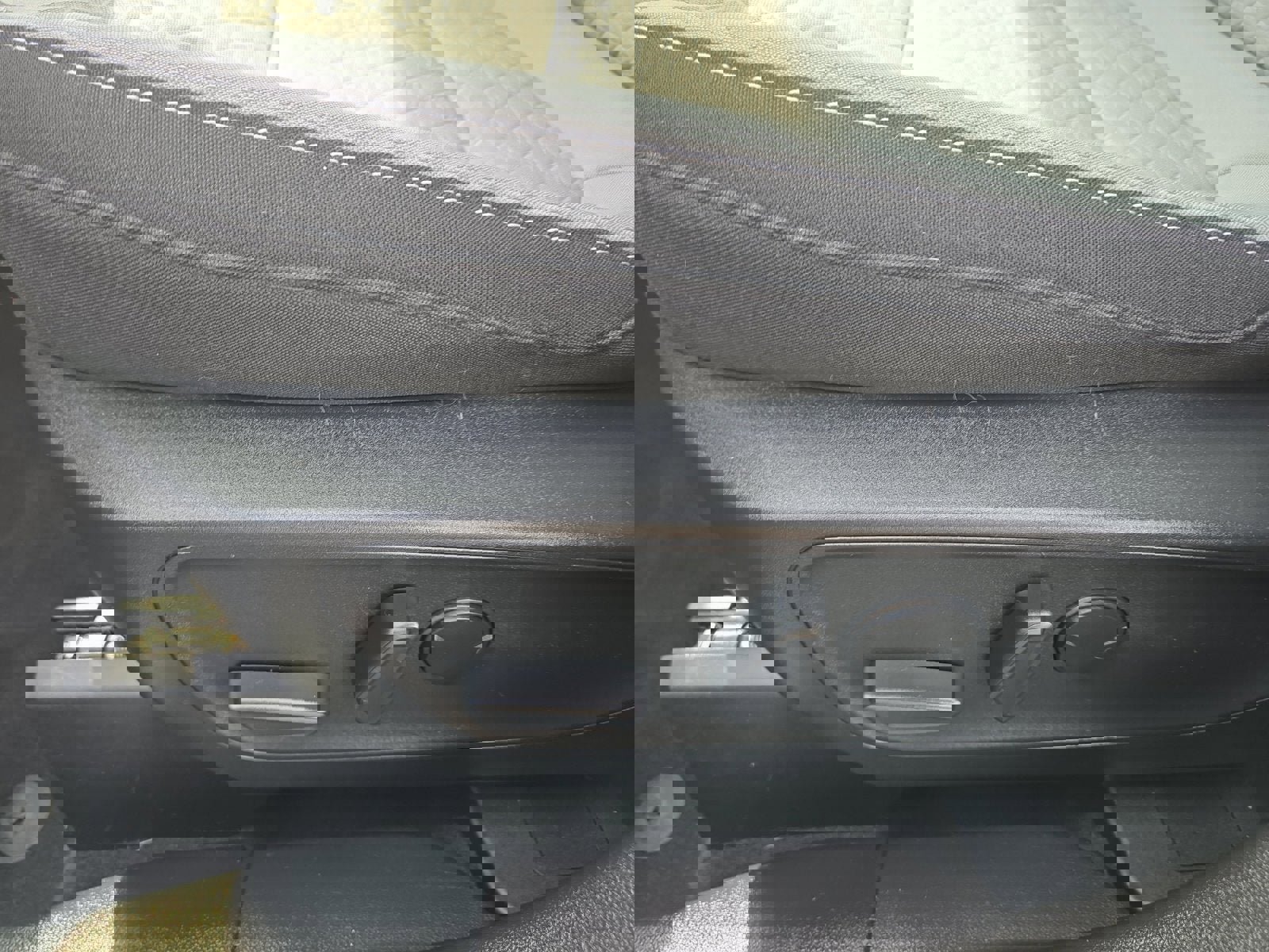 Certified 2023 Ford Escape Active image 12