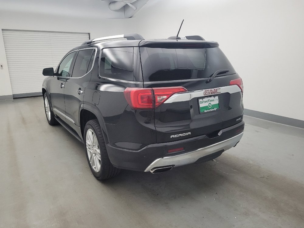 Used 2017 GMC Acadia Denali w/ Technology Package AWD/4WD image 5
