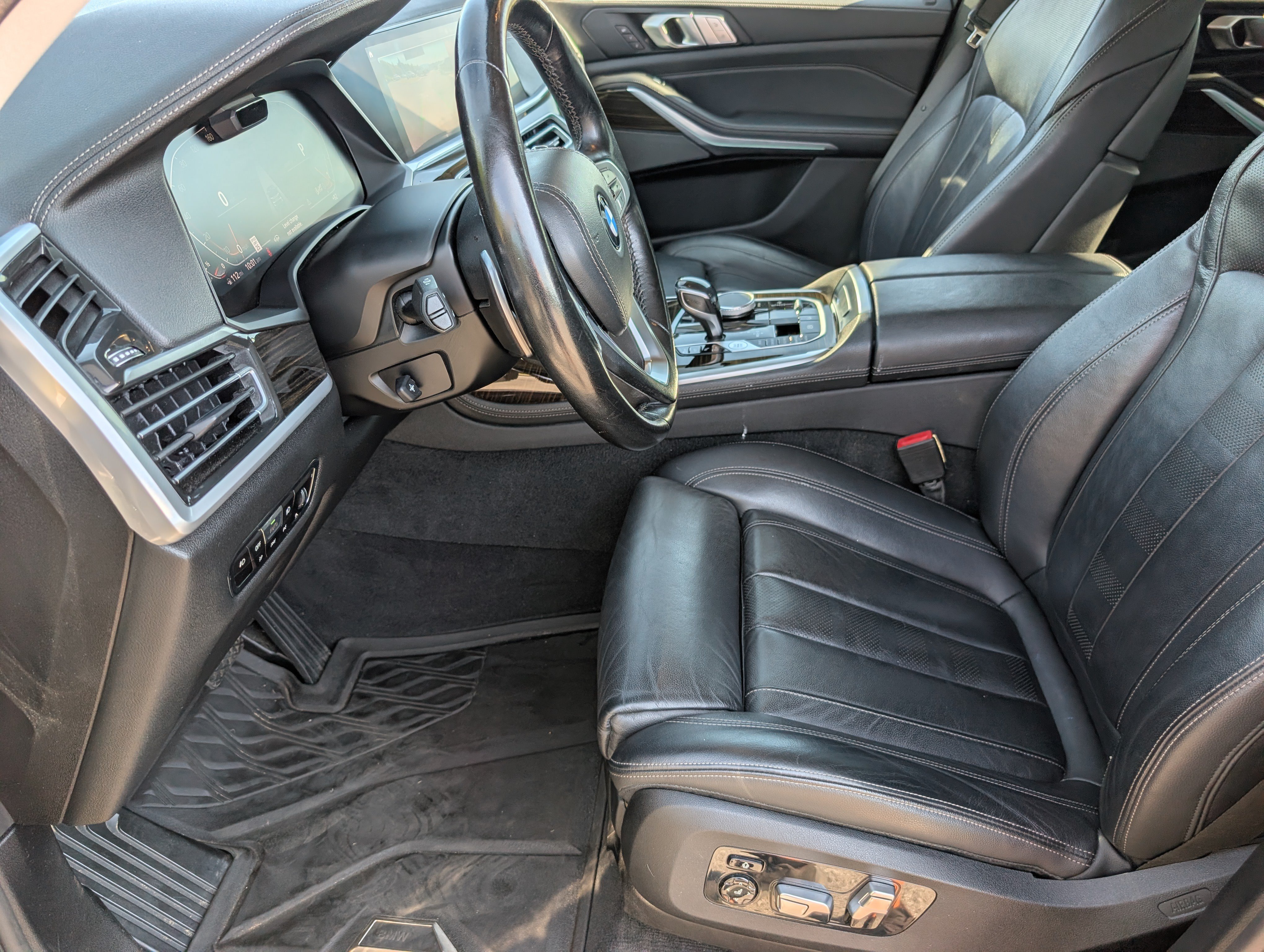 Used 2020 BMW X7 xDrive40i w/ Premium Package AWD/4WD image 11
