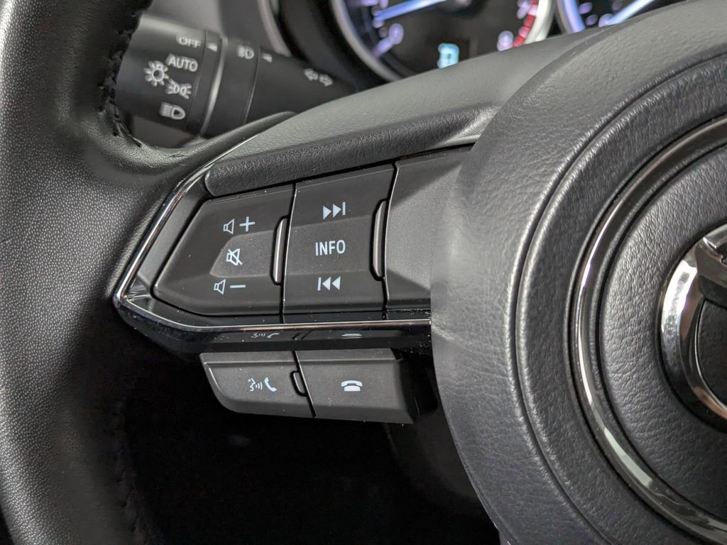 Used 2023 MAZDA CX-9 Touring image 31