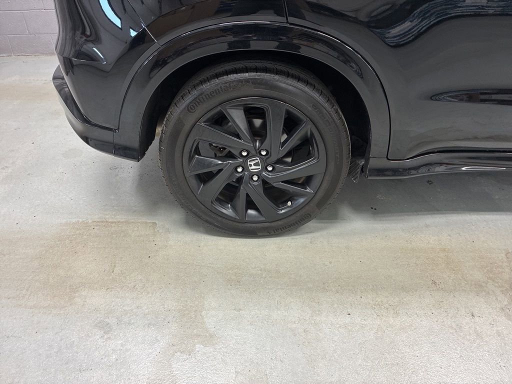 Used 2021 Honda HR-V Sport image 3